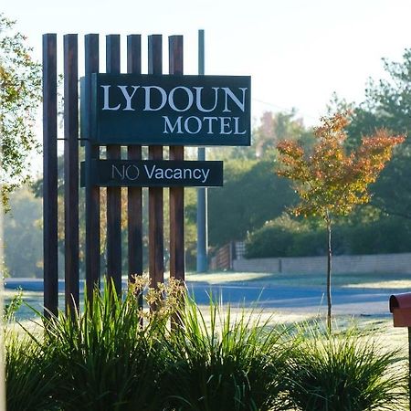 Lydoun Motel 奇尔特恩 外观 照片