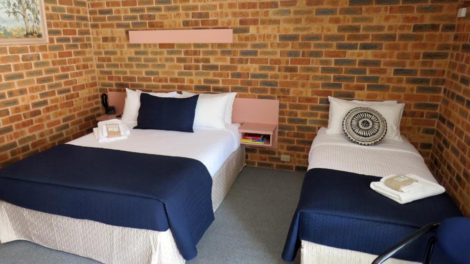 Lydoun Motel 奇尔特恩 外观 照片